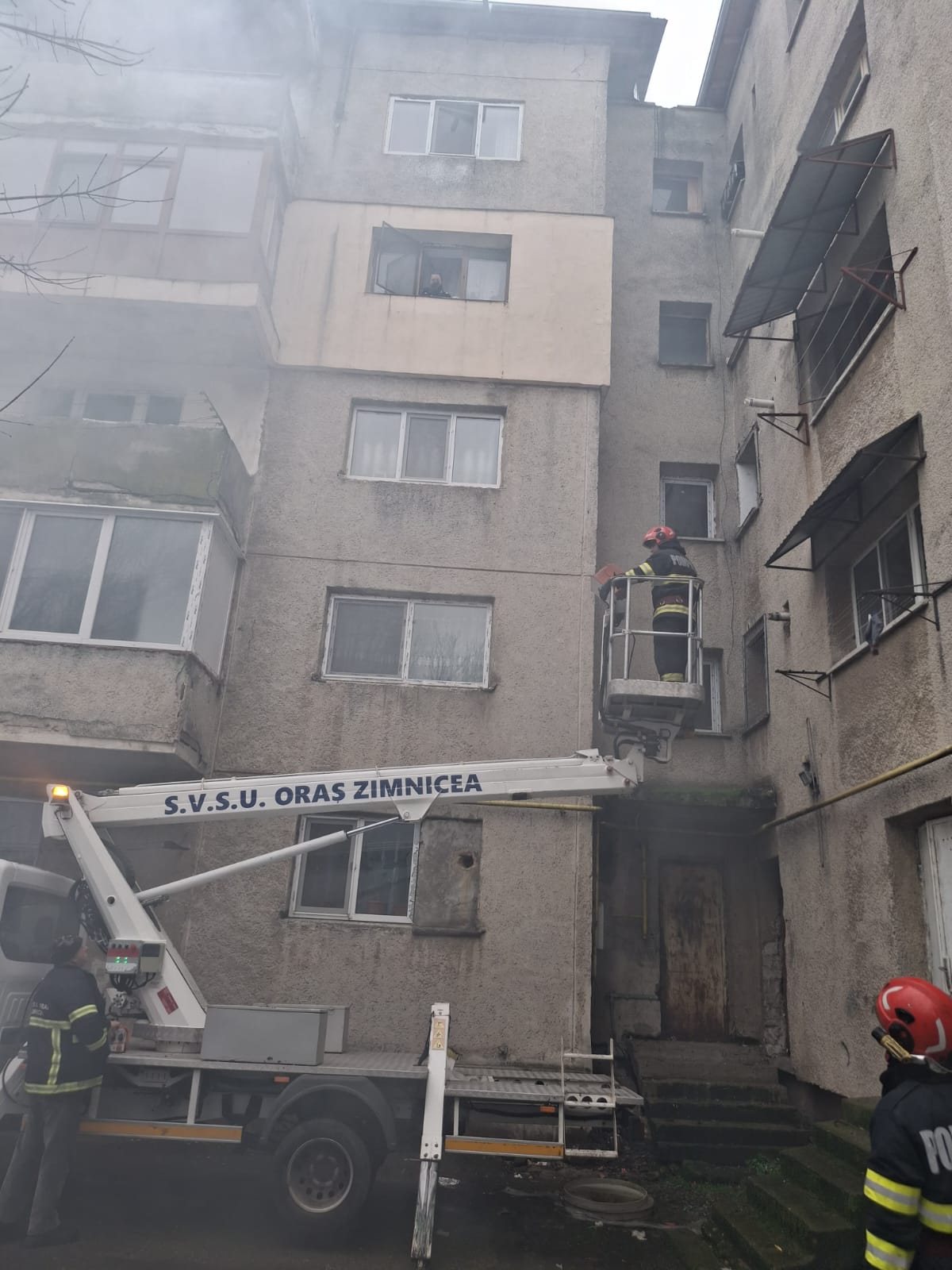 incendiu-zinicea-2