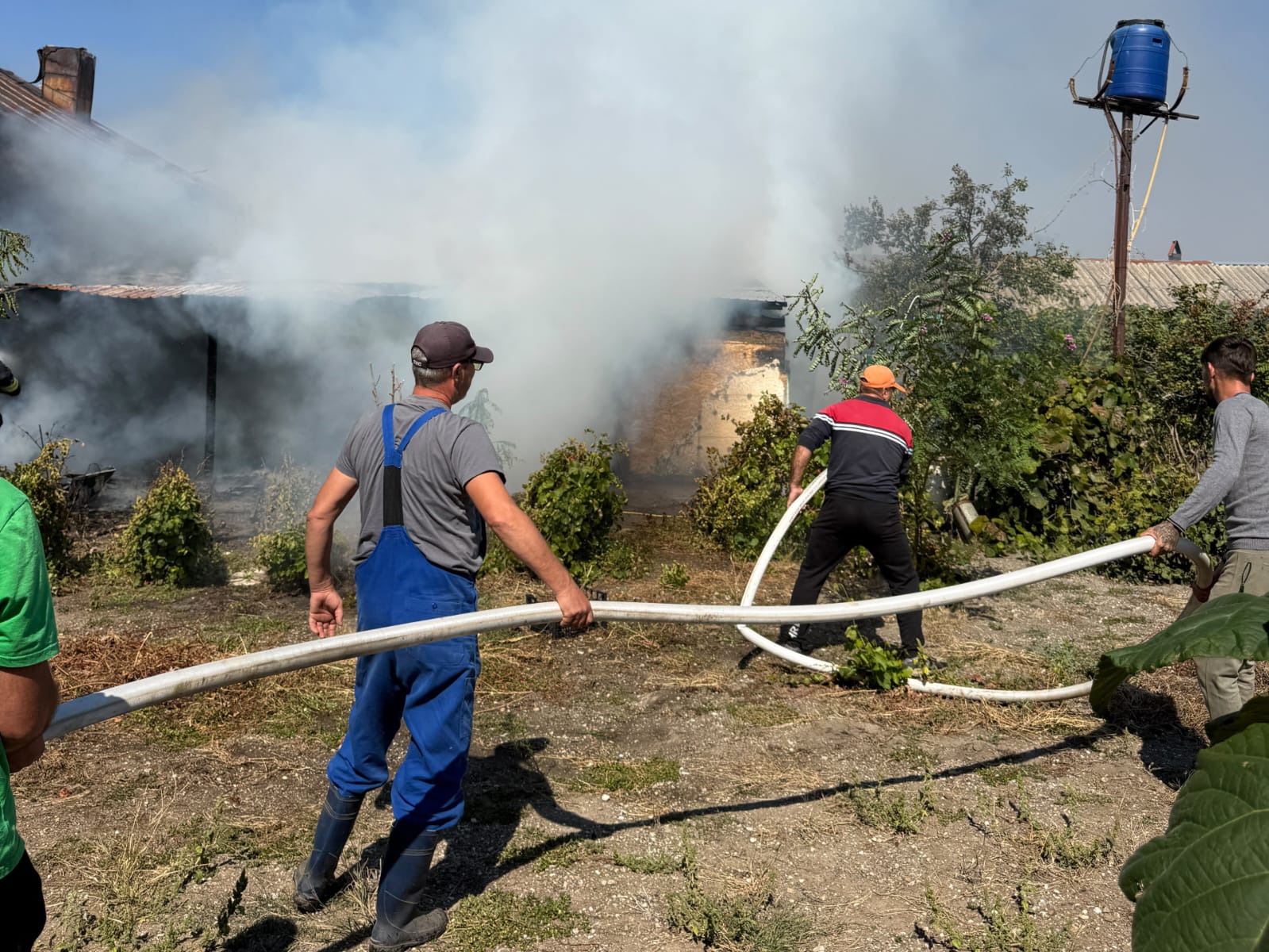 Intervenție pentru stingerea incendiului din Purani