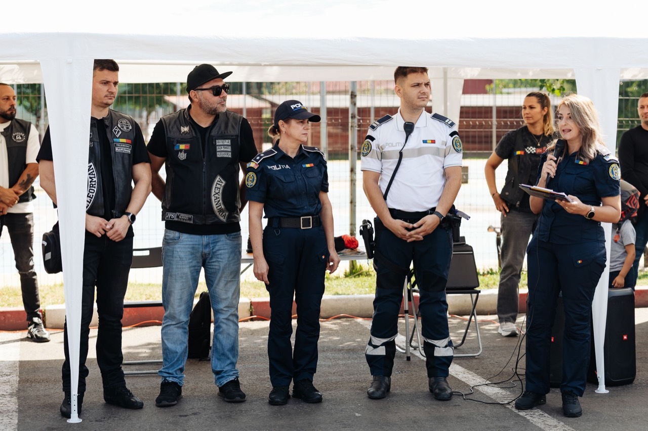 ipj-parada-moto-politisti-motociclisti