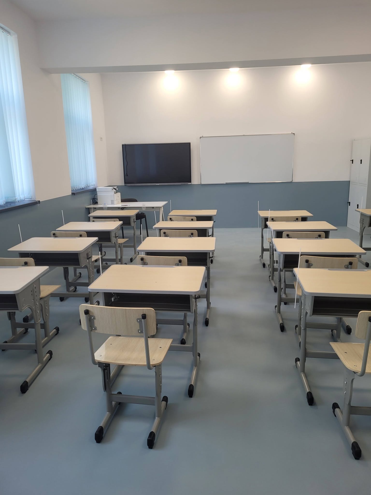 Sală de clasă dotată la Nenciulești